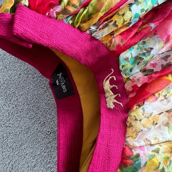 Sabyasachi floral lehenga - Picture 8 of 13